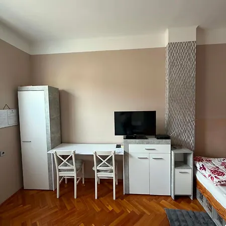 Szechenyi Lak Apartamento *